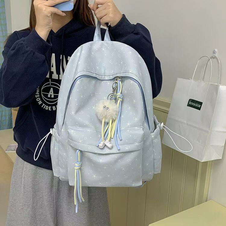 Verspielter Rucksack mit Praktischem Zubehör Brehn