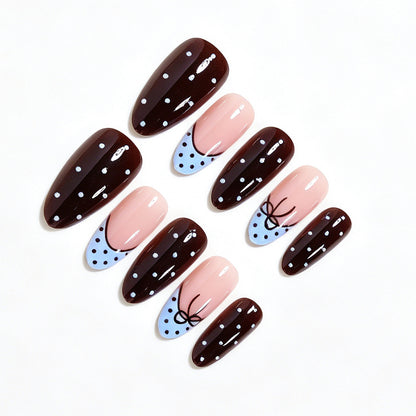 Verspieltes Pünktchen Press-On Nagelset Brehn