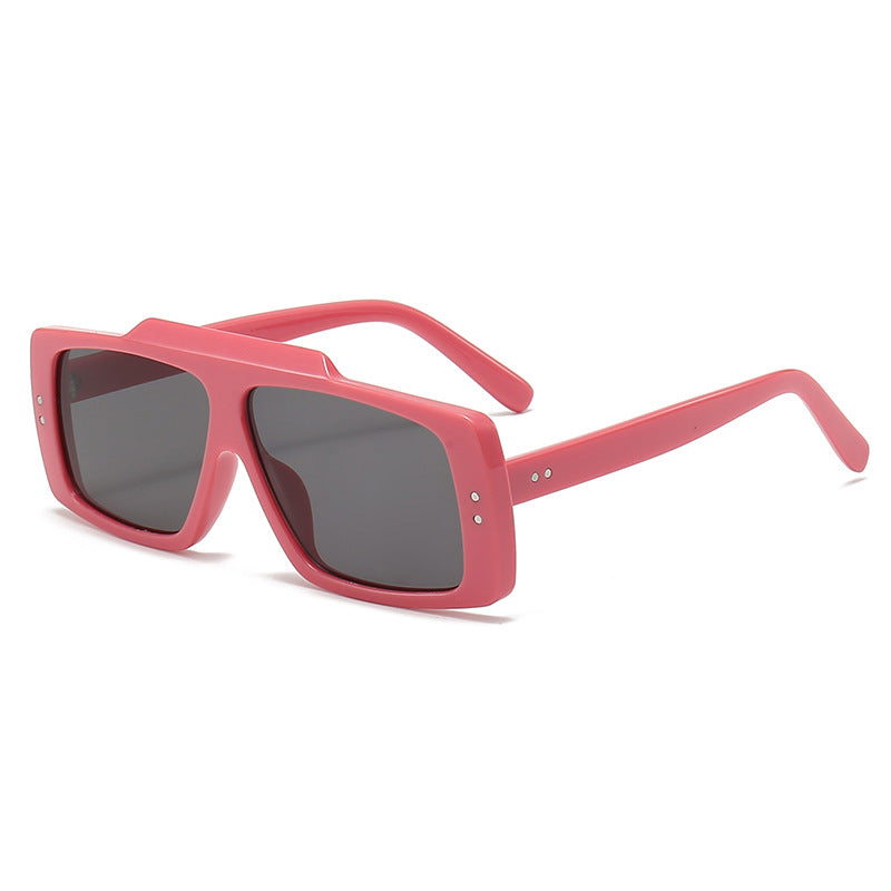 Damen Oversized Sonnenbrille im modernem Design Brehn