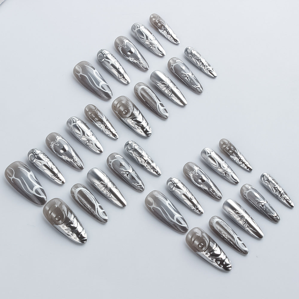Künstlerische metallische Press-On Nägel Brehn