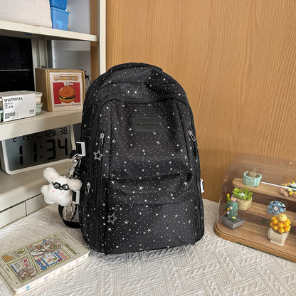 Stylischer Mehrzweck-Rucksack mit dekorativen Akzenten Brehn