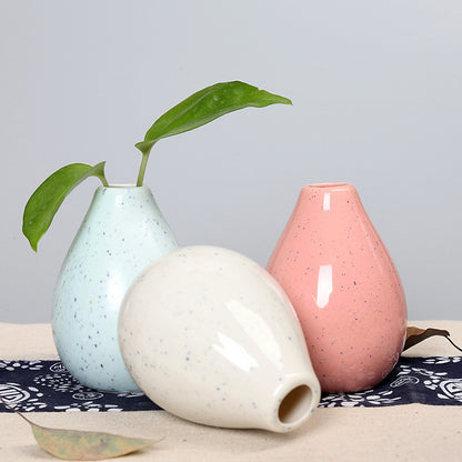 Kreative texturierte Keramikblumenvase Brehn