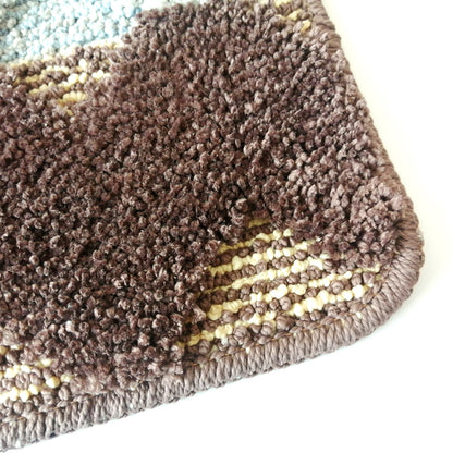 Texturiertes Chevron-Badeteppich