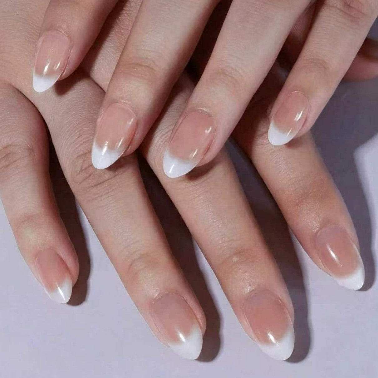 Französische Tipp-Nagelkunst Brehn