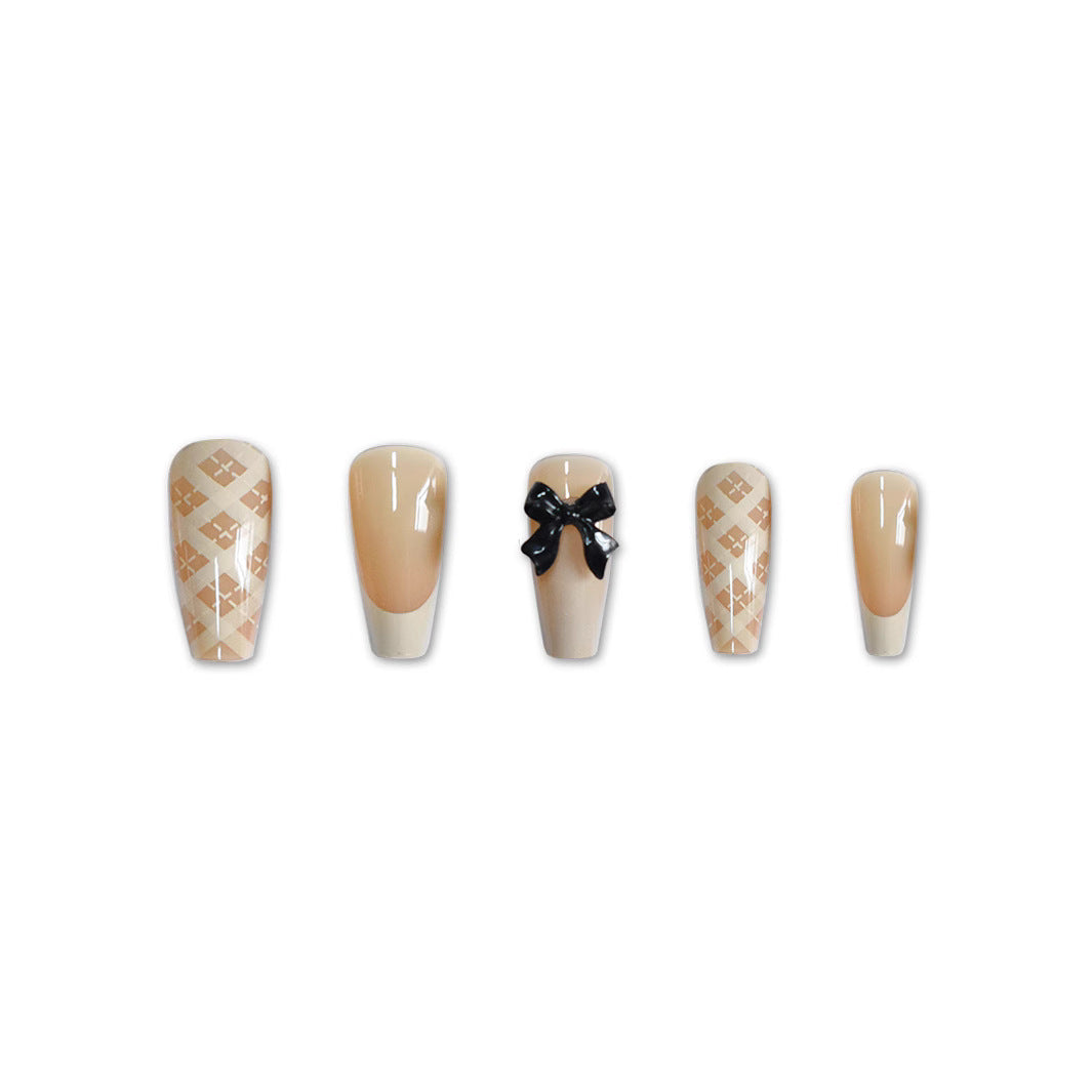 Elegante lange Druck-Nagelkunst Brehn