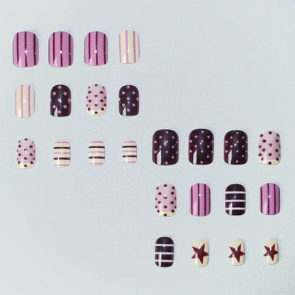 Künstlerisch von Desserts inspirierte Nagelkunst