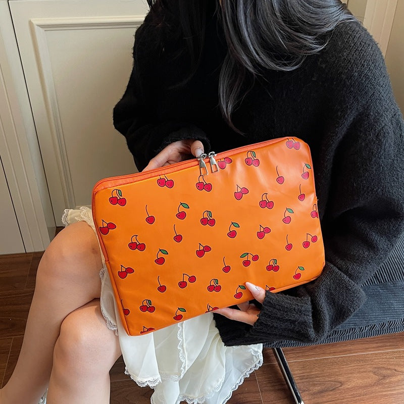 Verspielte Kirschmotiv Laptop Sleeve Brehn