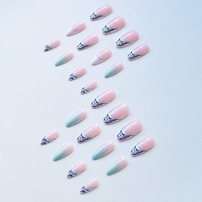 Künstlerisches Nagelkunst Set