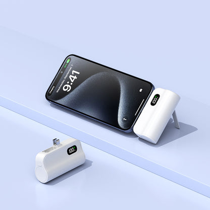 Kompakte Dual-Lade Powerbank mit Digitalanzeige Brehn