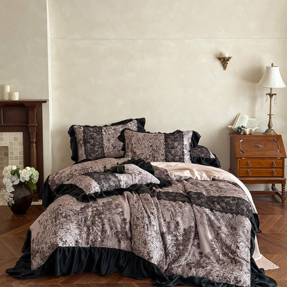 Luxuriöses Satin-Bettwäsche-Set mit Rüschenabschluss und detailreichem Toile-de-Jouy-Print Brehn