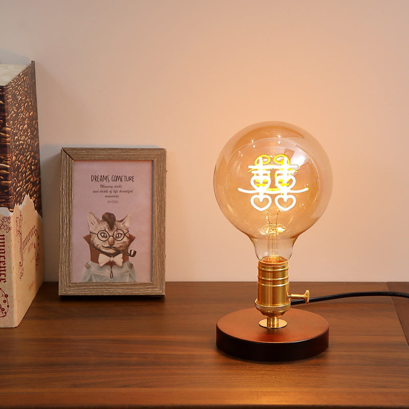 Moderne dekorative Tischlampe