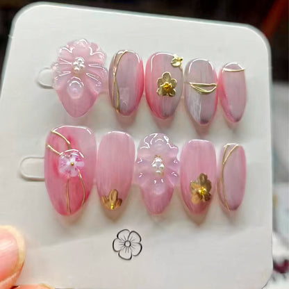 Elegante Floral Verzierungen Press-On Nagelkunst Brehn