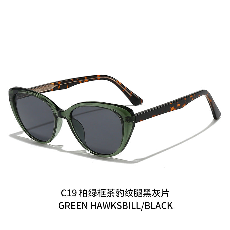 Damen stylische Cat-Eye Sonnenbrille mit UV-Schutz und komfortablem Gestell Brehn