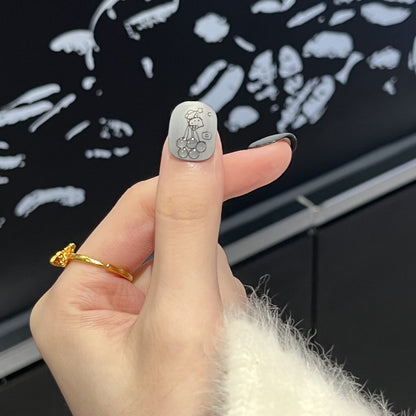 Künstlerisches Press-On Nagelset mit verspielten Charakterdesigns Brehn