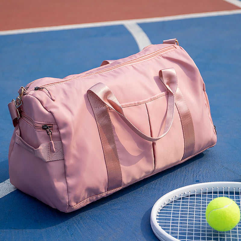 Sportliche Reisetasche Mit Mehreren Fächern Brehn