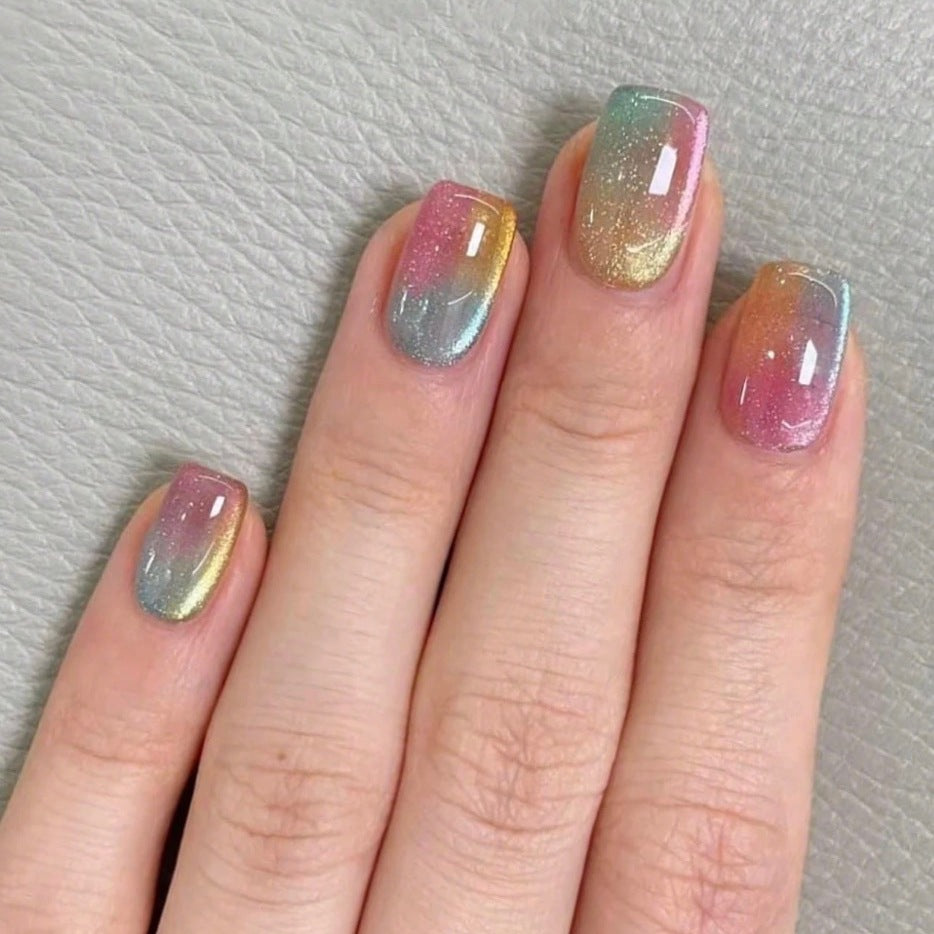 Kunstnagelset mit Farbverlauf und Hochglanz-Finish Brehn
