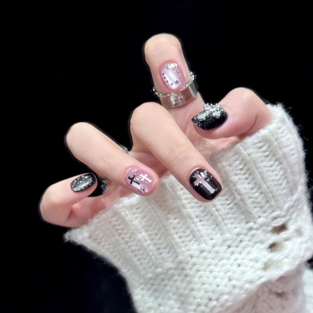 Künstlerische Nagelverlängerungen  1791717281