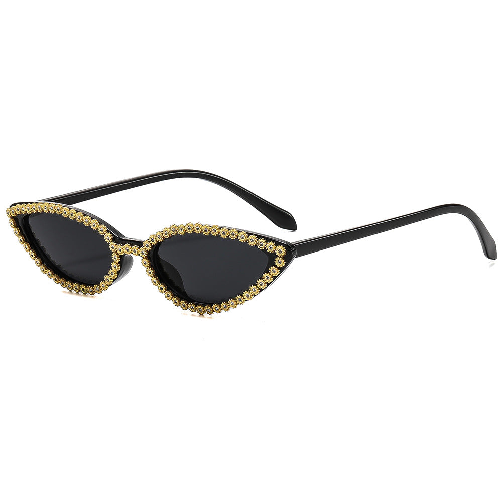Damen Cat-Eye Sonnenbrille mit funkelndem Blütenbesatz Brehn