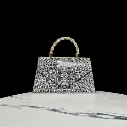 Strass-besetzte Abendhandtasche