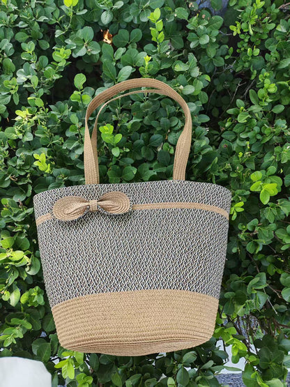Eleganter Sonnenhut mit Breiter Krempe und Dezentem Streifenmuster Brehn