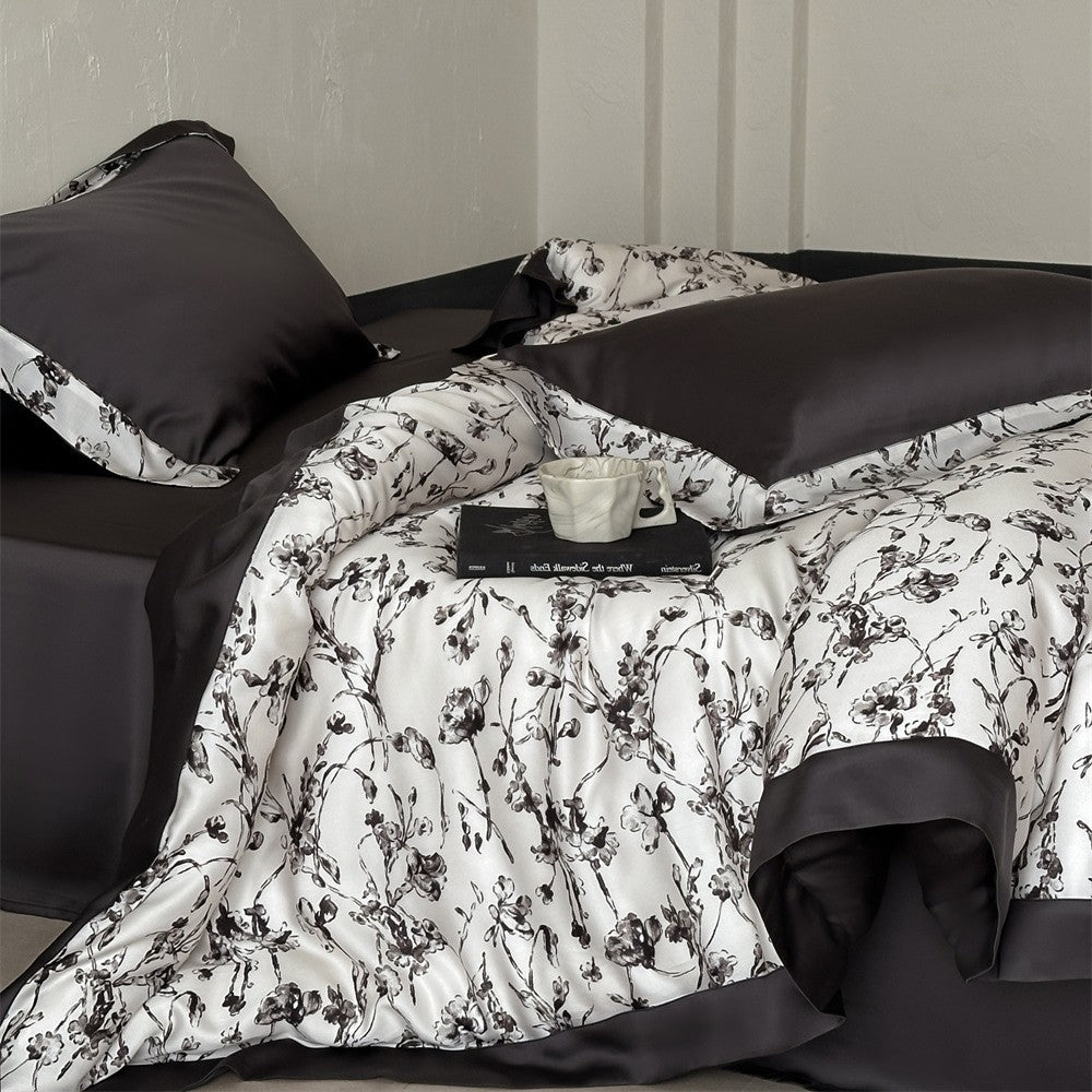 Luxuriöses Satin-Bettwäsche-Set mit floralem Aquarellprint und Satinkante