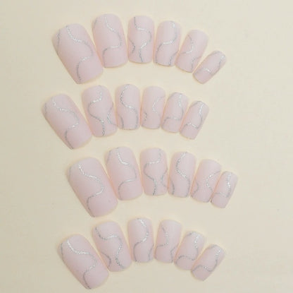 Elegante Gel-Maniküre Brehn