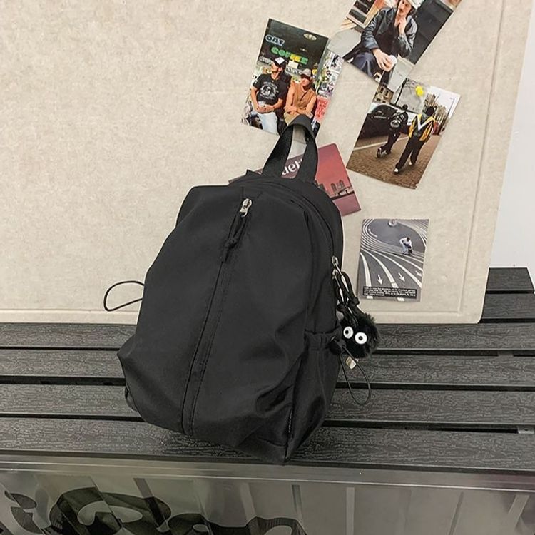 Moderner kompakter Reise-Rucksack Brehn