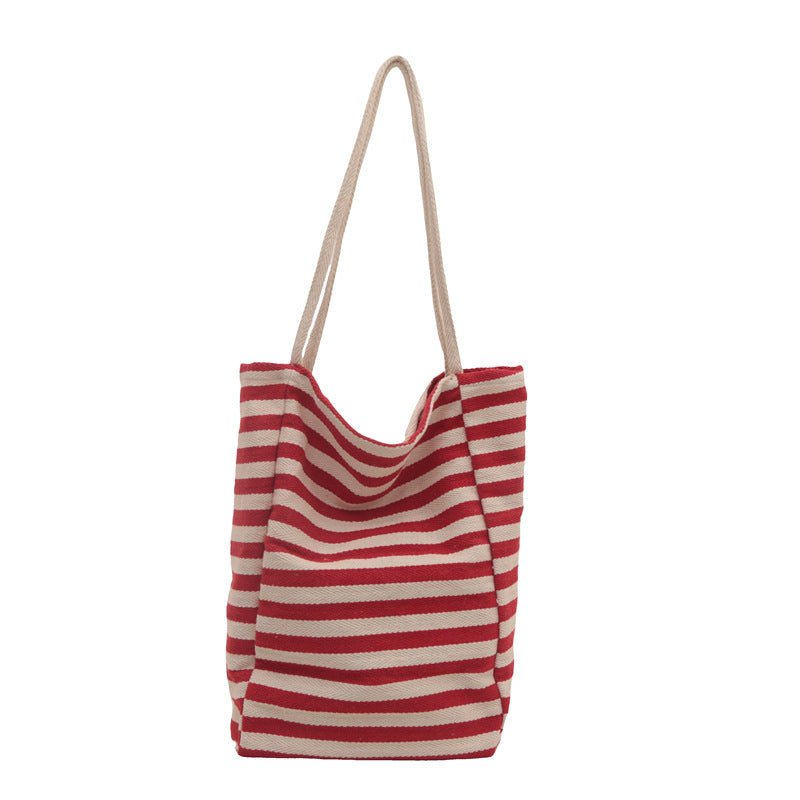 Lässige gestreifte Strandtasche