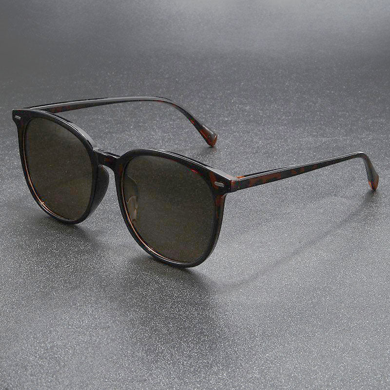 Damen modische Sonnenbrille im einzigartigen Design mit UV-Schutz Brehn