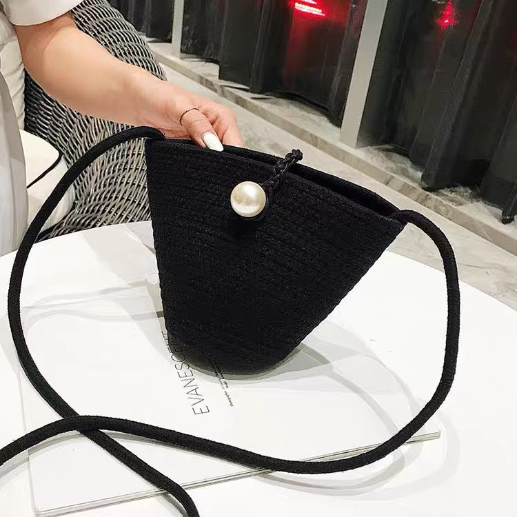 Elegante Handtasche mit Perlverschluss Brehn