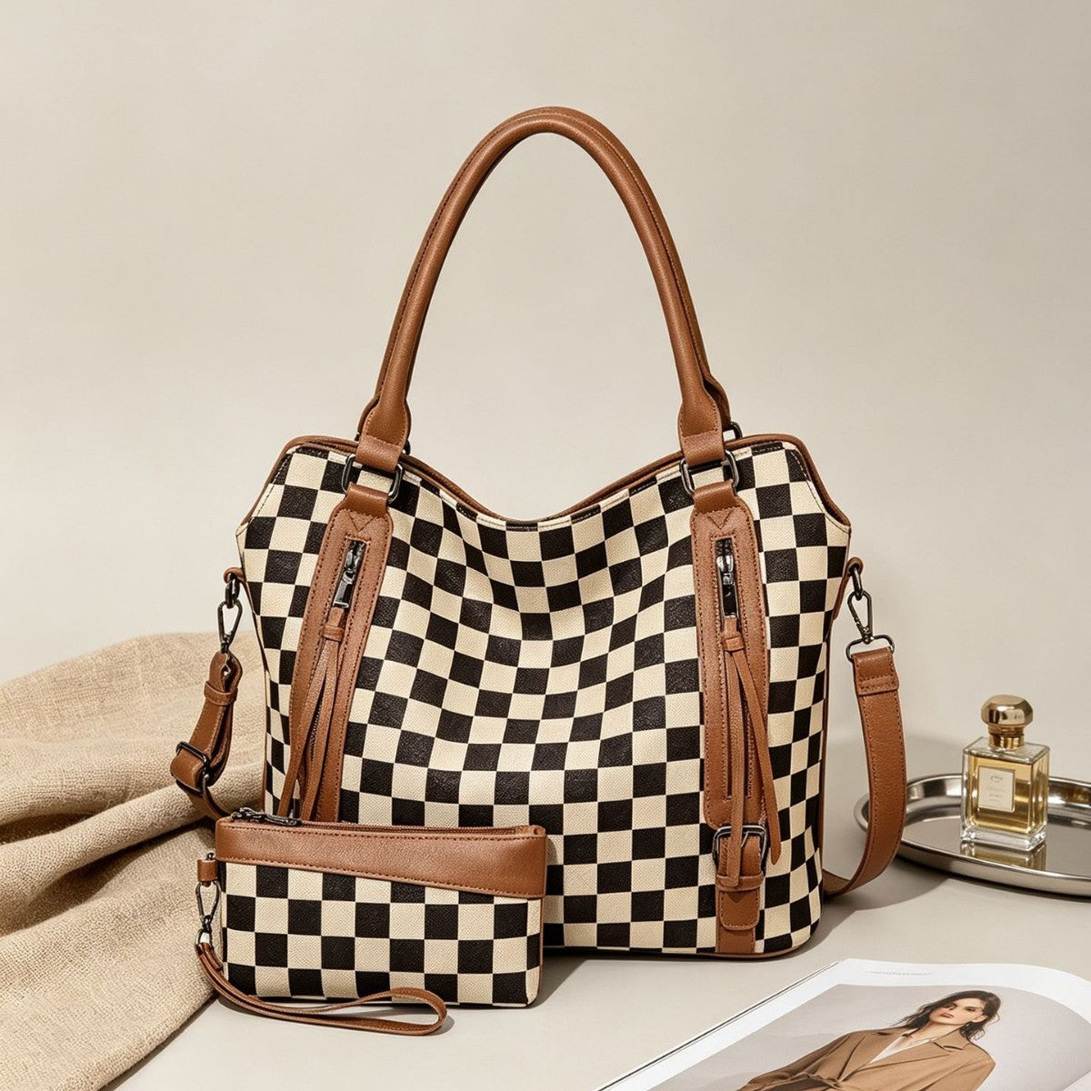 Modische Handtasche mit Praktischem Zubehör Brehn