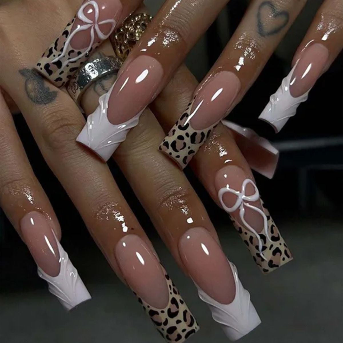 Elegante 3D Leopard Druck Nagel Kunst Verbesserungen Brehn