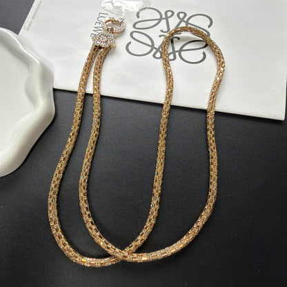 Dekorativer, mit Kristallperlen verzierter Brillenband Brehn