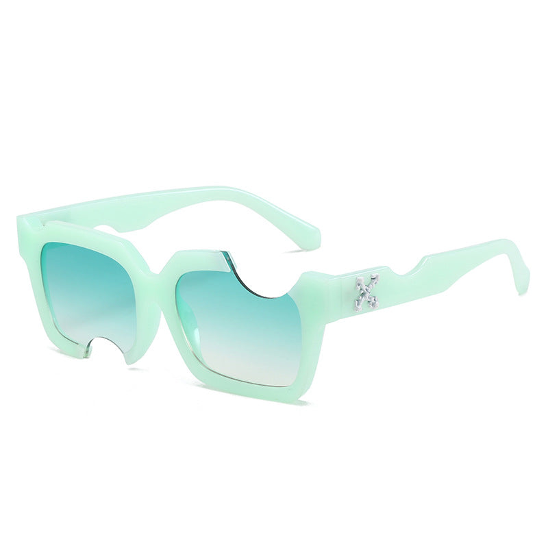 Damen moderne, geometrische Sonnenbrille mit außergewöhnlichem Rahmen Brehn