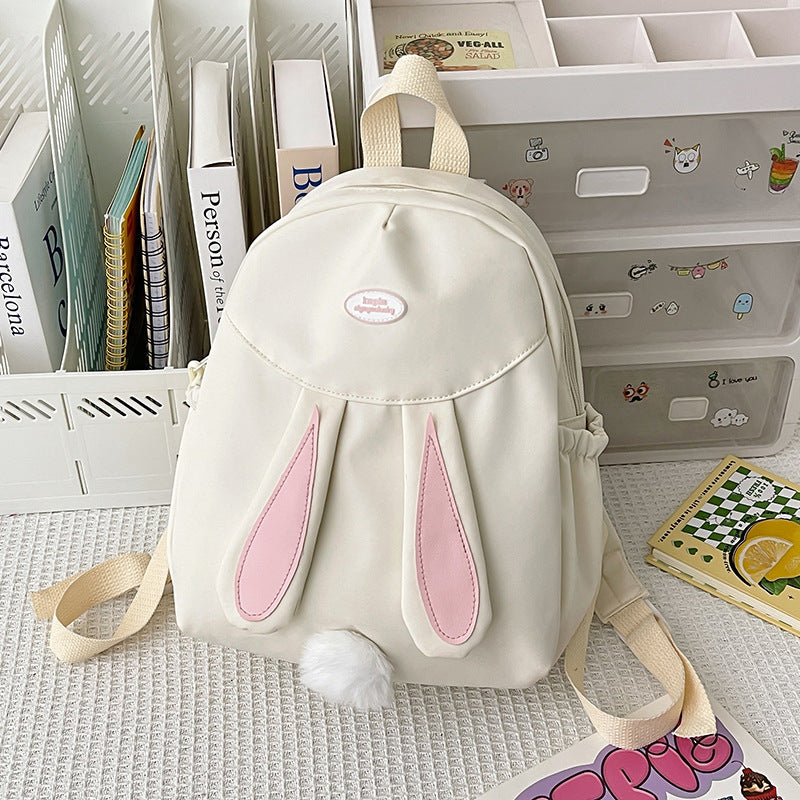 Süßer Rucksack mit Hasenohren