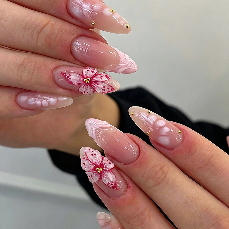 DIY Kunstnagel-Set mit floralen Akzenten Brehn