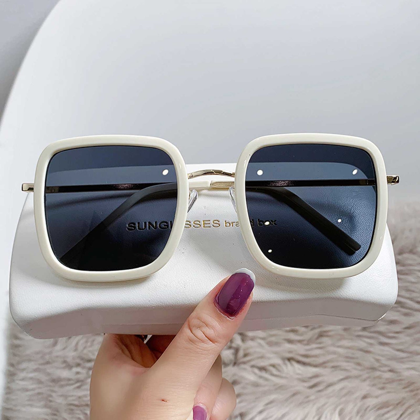 Damen Sonnenbrille mit quadratischem Rahmen und polarisierenden Gläsern Brehn