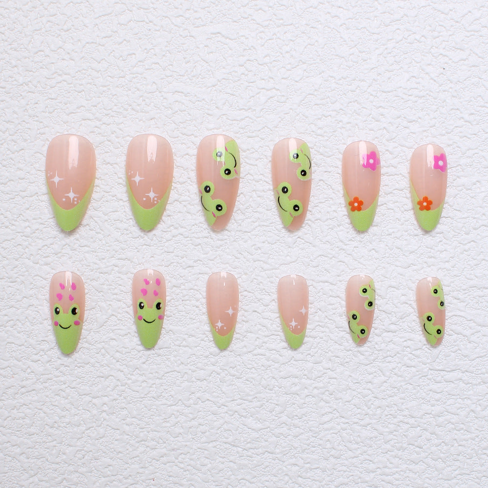 Kunstnagelset mit kreativen Froschmotiven und verspielten Akzenten Brehn
