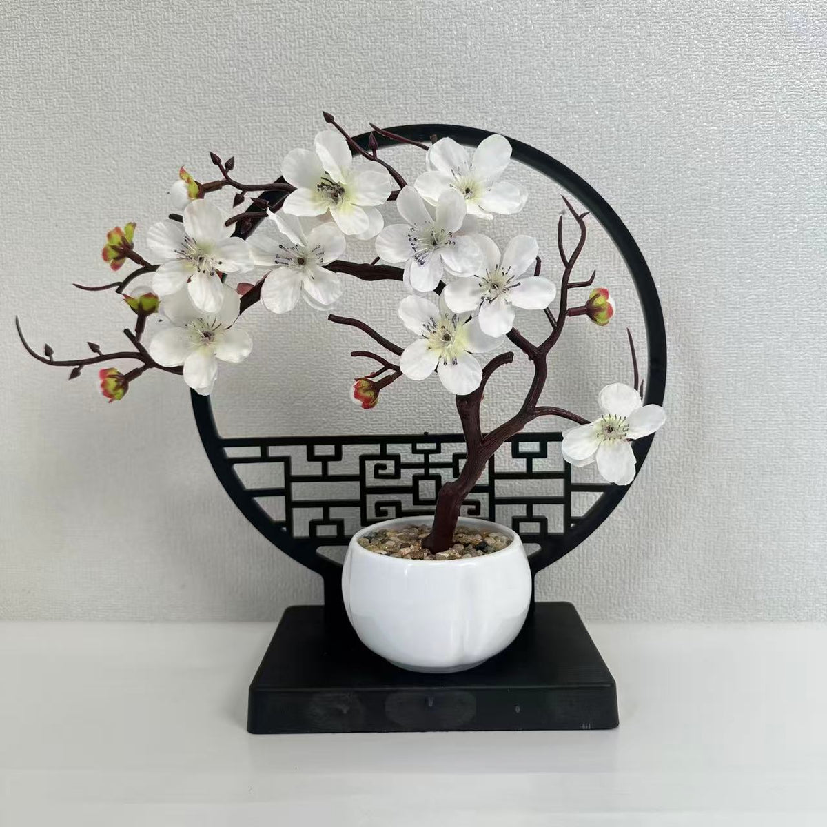 Elegante dekorative Blumenbaumarrangement für die Wohnkultur