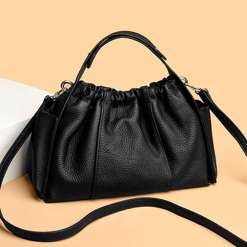 Texturierte Leder-Schnürtasche Brehn