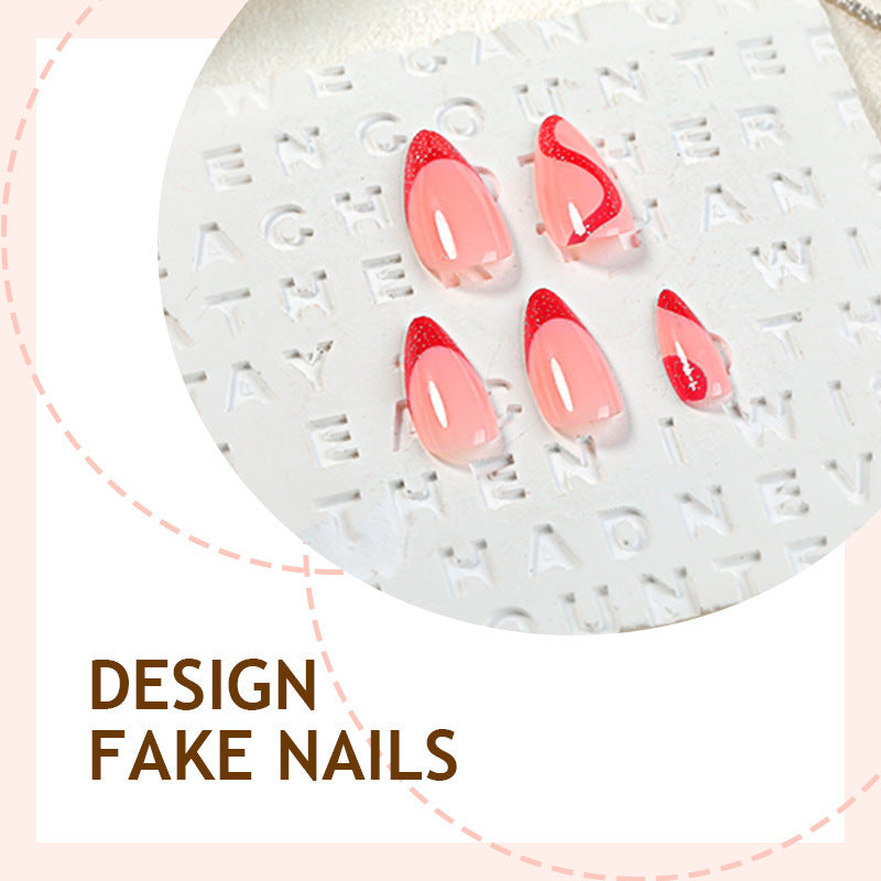 Kunstnagelset mit modernen Spitzen und Glitzerakzenten Brehn