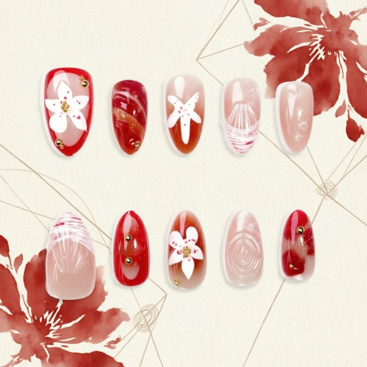 Kunstnägel mit Floralen Designs Brehn
