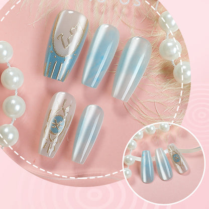Künstlerisches Press-On Nagelset mit elegantem Design