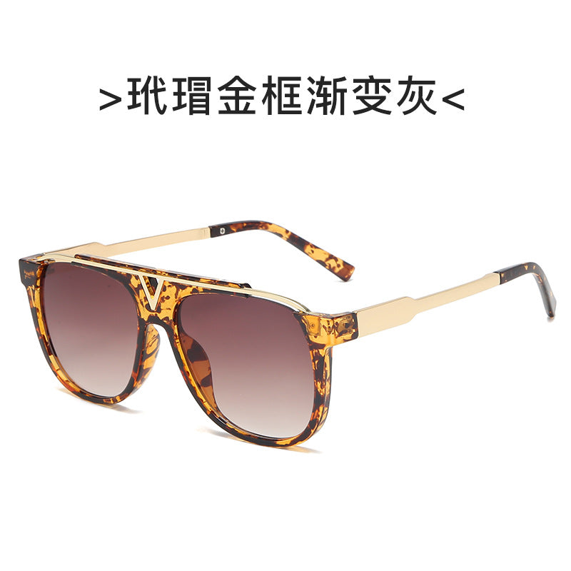 Damen elegante oversized Sonnenbrille mit stilvollem transparentem Rahmen Brehn