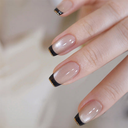 Stylisches Acryl Press-On Nail Set Brehn