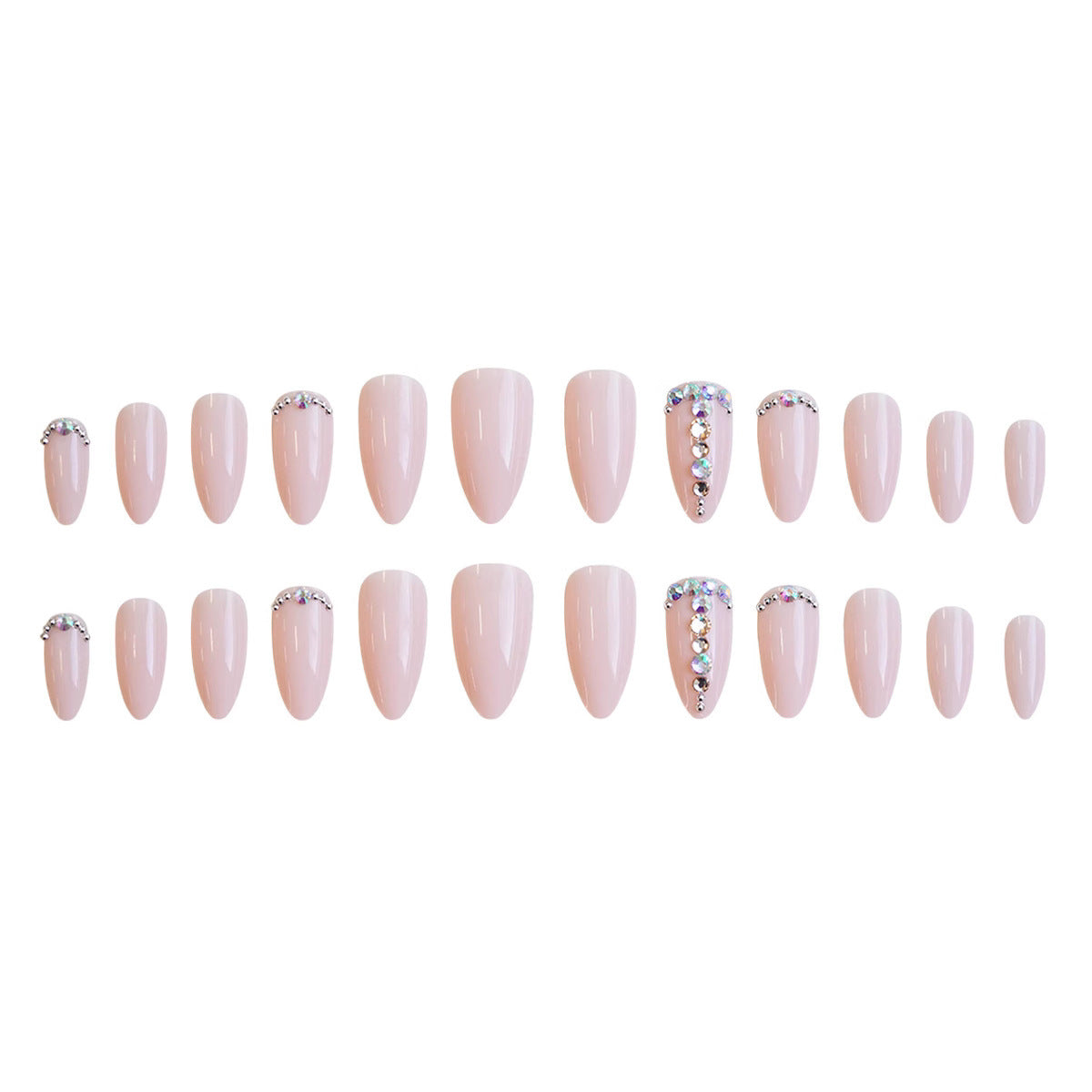 Kunstnagelset mit eleganten Glitzerakzenten Brehn