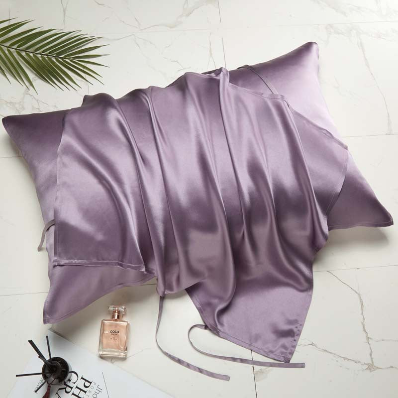Damen seidiger Kissenbezug mit elegantem Design Brehn