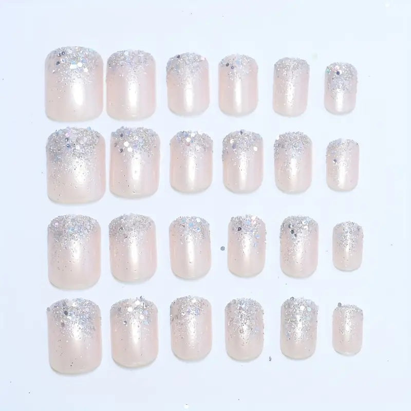 Glänzende Acryl-Nagelverstärkungen Brehn