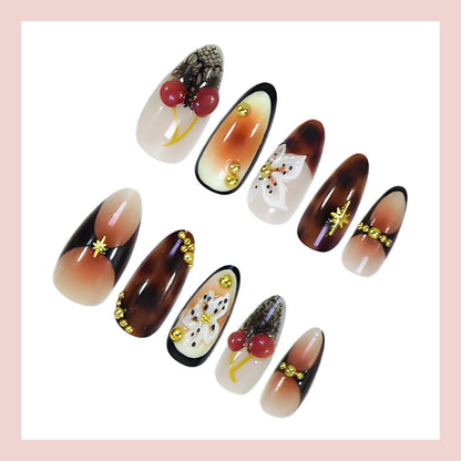 Kunstnagelset mit luxuriösen 3D-Verzierungen und eleganten Motiven Brehn