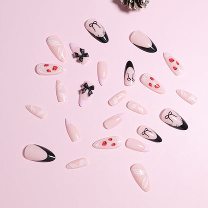 Künstlerisches Press-On-Nagel-Set mit Schleifen- und Beeren-Design Brehn